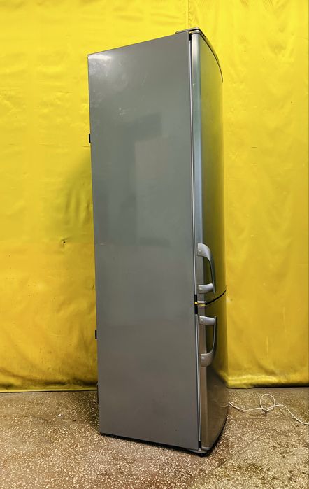 Двухкамерный холодильник Gorenje 54cm