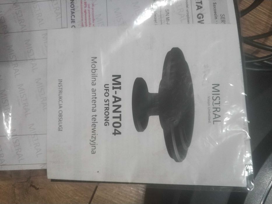 Antena samochodowa Mistral MI-ANT04 UFO STRONG – czarna