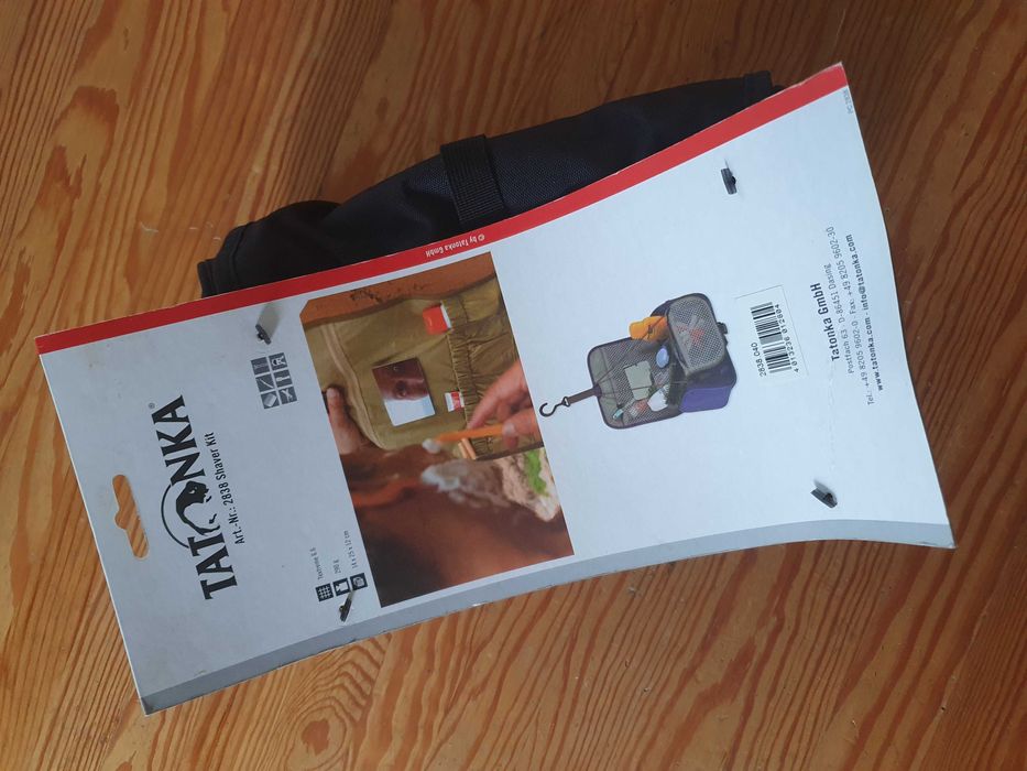 Czarna kosmetyczka męska Tatonka