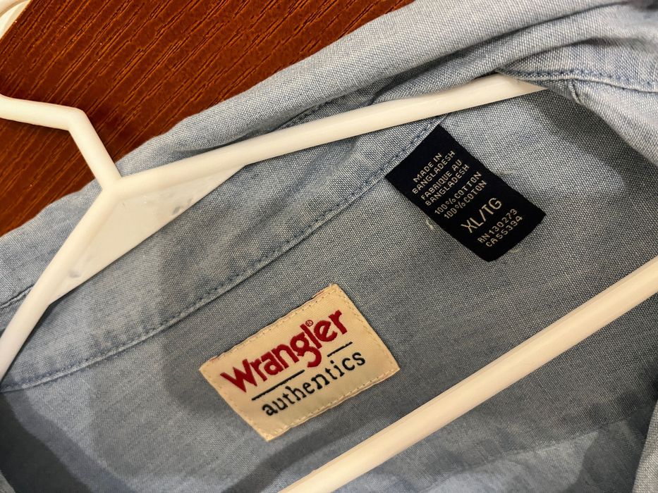 Koszula męska Wrangler Authentics XL, błękitna tip top.