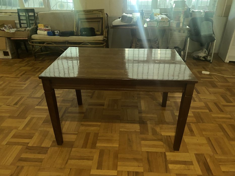 Продам стол