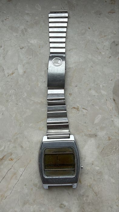 zegarek elektronika