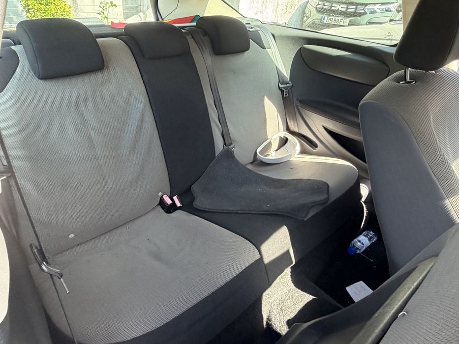 Citroen c4 coupe 1.6 HDI