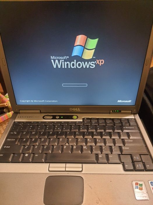 Laptop Dell Latitude D600