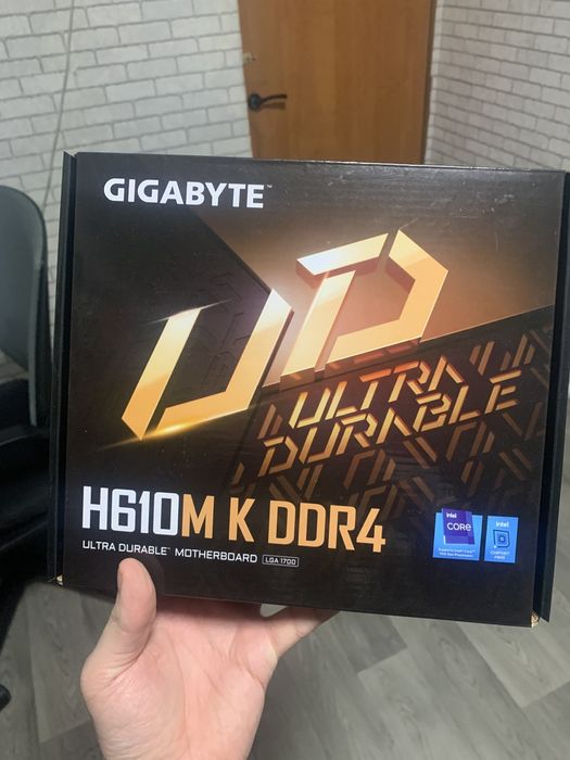 Новий комплект  Gigabyte H610m+ core i5 12400f+ 32Gb HyperX
