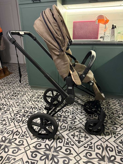 Cybex Priam 3.0 прогулянка, шасі в гарному стані + дощовик