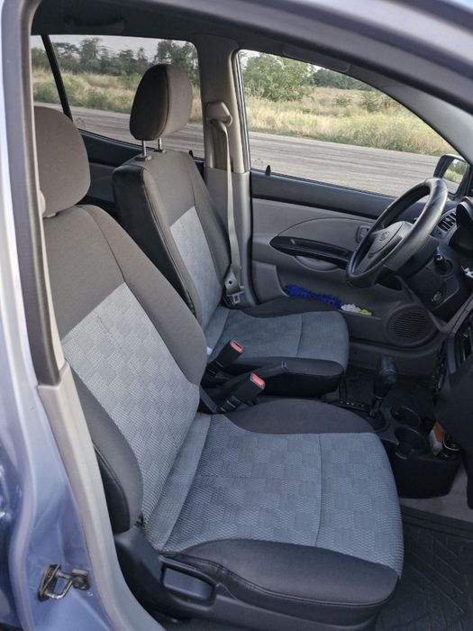 Kia Picanto 2006 • 1.1 бензин • Автомат