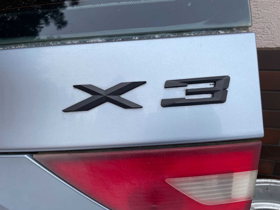 Bmw x3 e83 klapa tył BLUE WATER 896/5 kompletna lampy szyba listwa