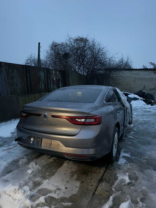 Renault Talisman під відновлення