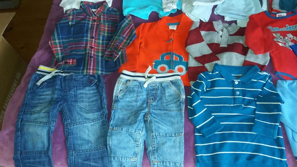 Zestaw spodnie,koszule,body,bluzy 68/74