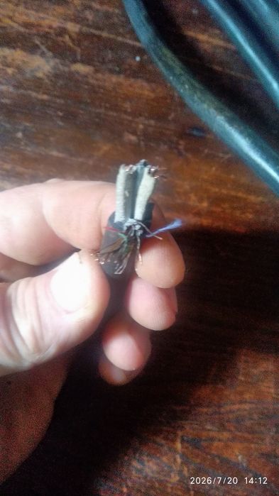 Силовой медный кабель 4*20 и 3*2.5