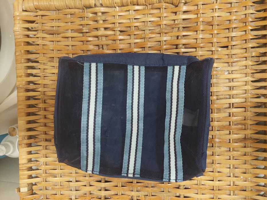 Granatowa kosmetyczka męska oddam za darmo