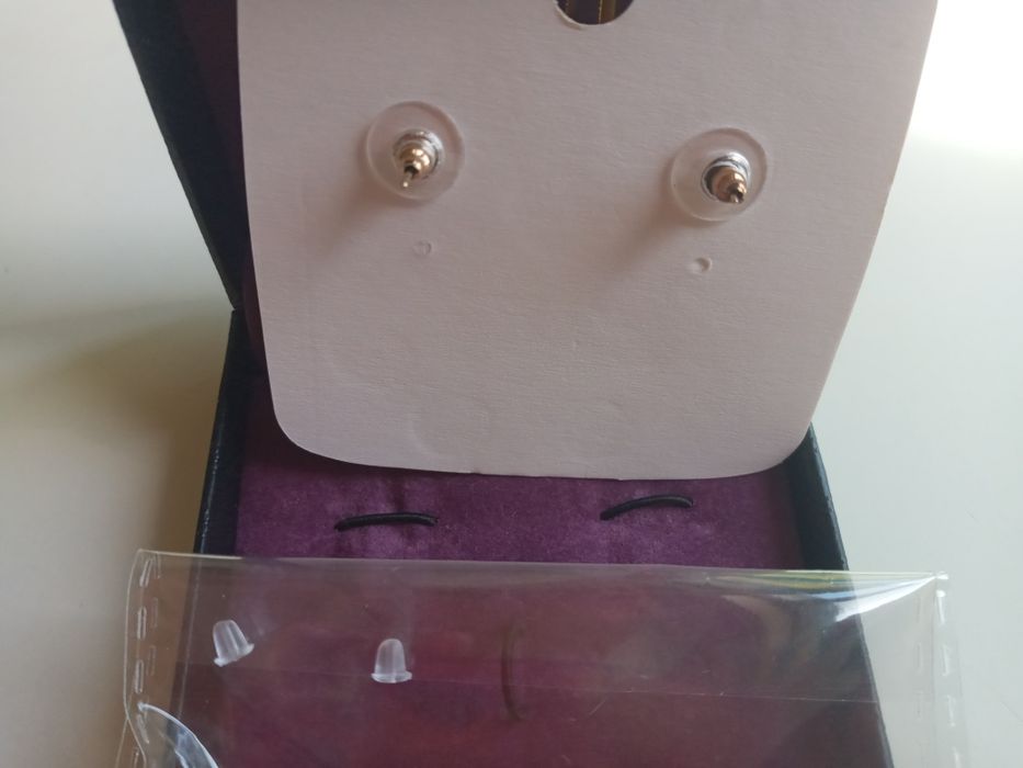 Серьги - гвоздики. Сережки. Женские украшения. Бижутерия.