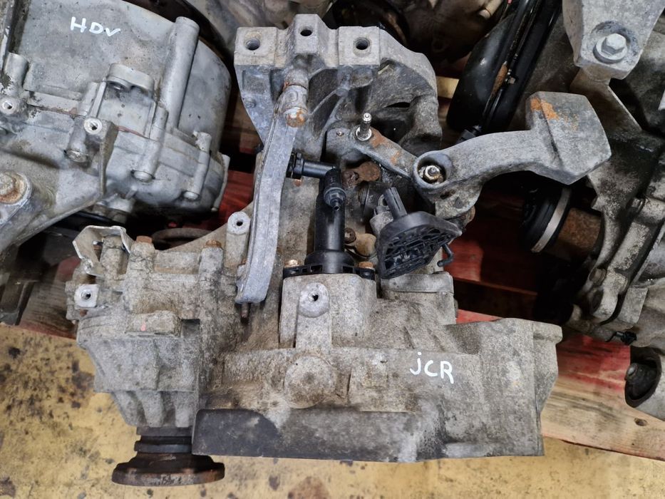Caixa de 5 velocidades manual JCR VW GOLF 5 1.9 TDI 105CV BXE BKC