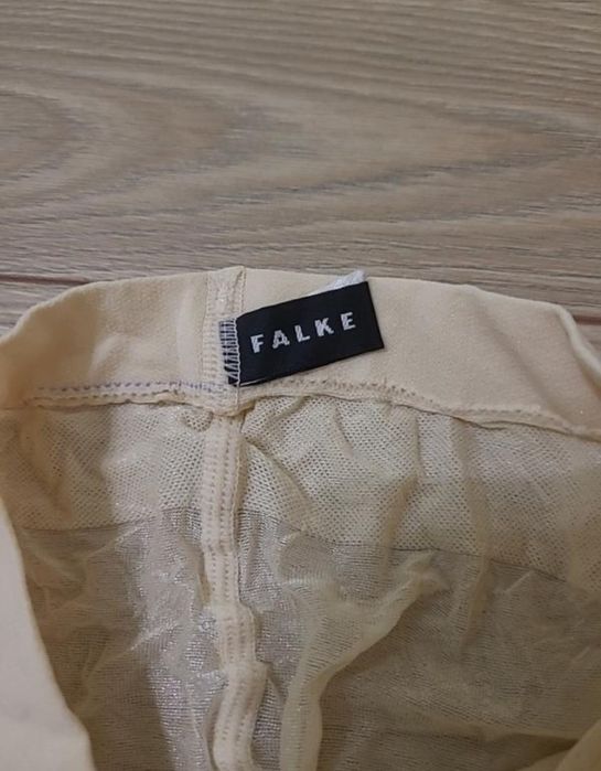 Капроновые эластичные тонкие колготки немецкого премиум-бренда Falke M/L