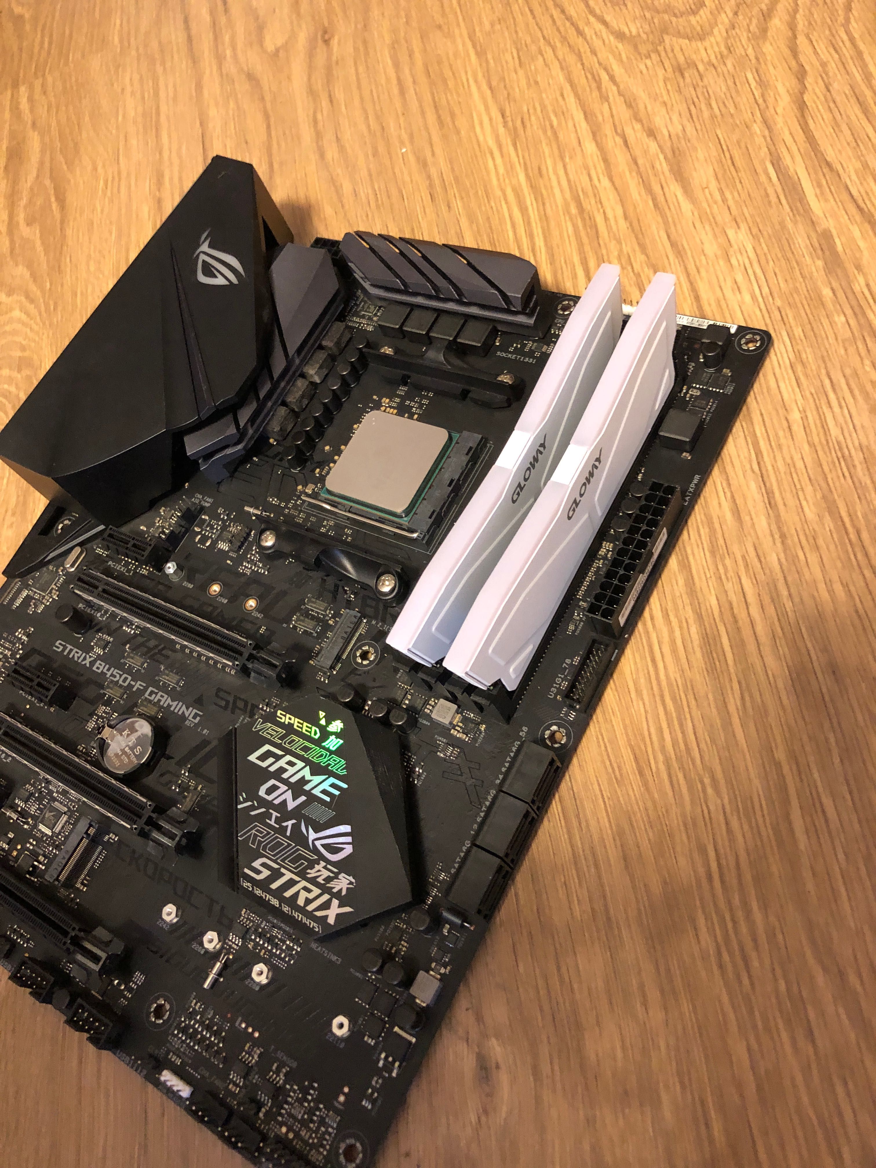 Процесор Ryzen 5 5600: 4 049 грн. - Комплектуючі та аксесуари Київ на Olx
