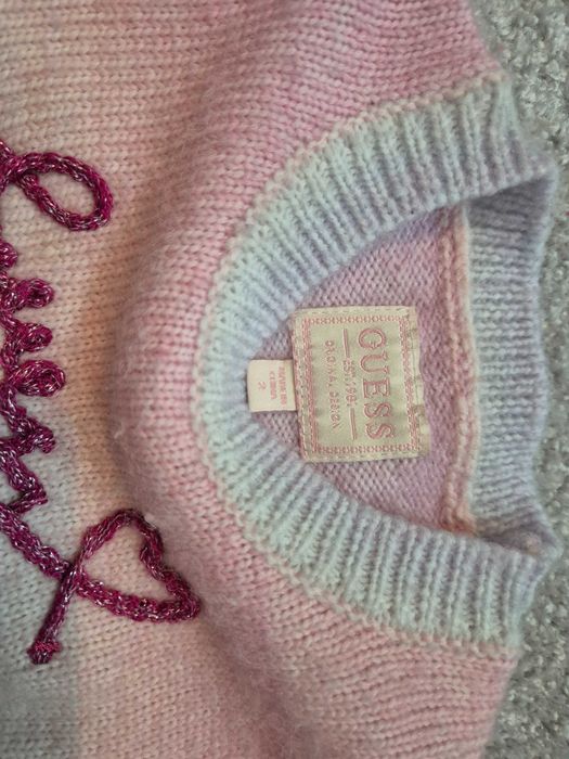Tęczowy sweterek dla dziewczynki roz 92, Guess