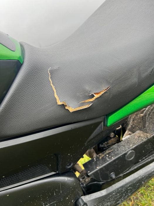 Bajaj Dominar 400 ug