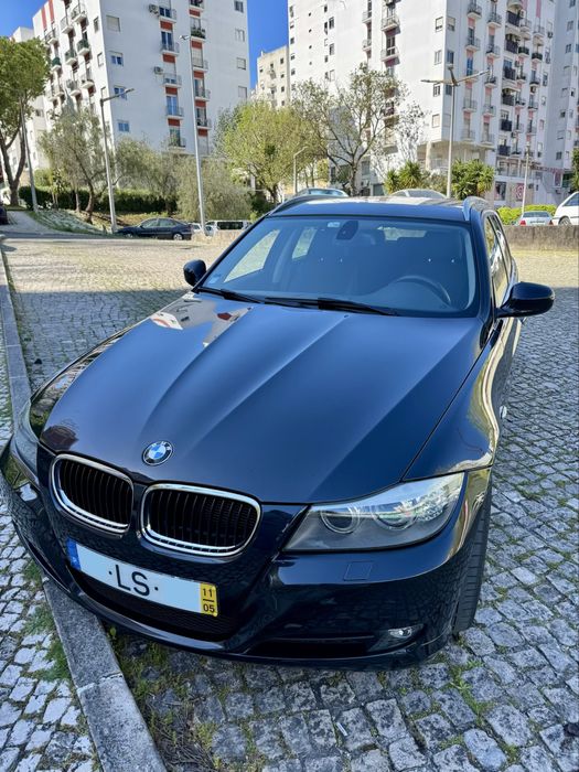 BMW 318d Touring LCI Lifestyle Edition (2011) | NACIONAL  | 1 Proprietário | Histórico Completo BMW
