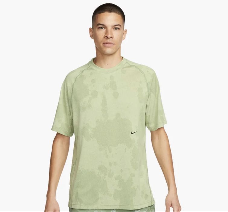 Футболка Nike Dri-Fit ADV Aps Aop