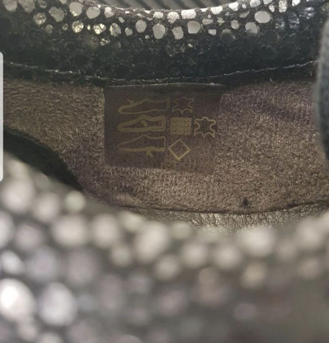 Кожаные кроссовки giovanni lombardi сникерсы кеды новые 40 размер