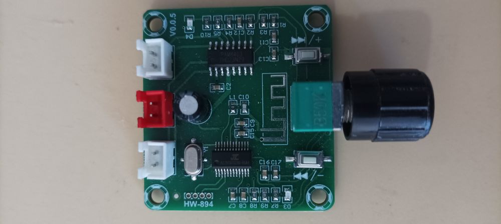 Mini amplificador de som com Bluetooth