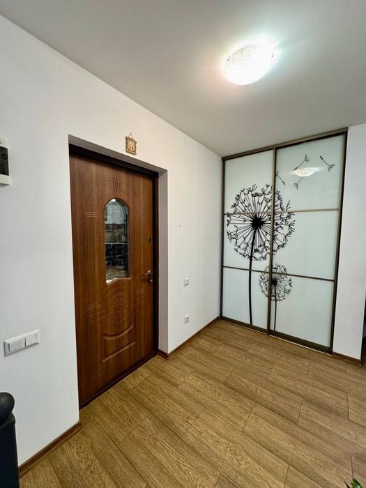 Продаж будинку в Солонці (поворот на Жирівку)