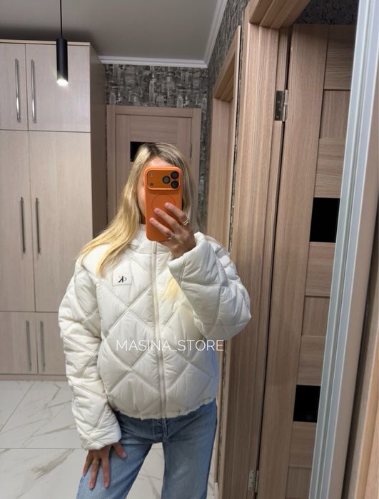 Нова жіноча куртка біла Calvin Klein S оригінал осінь демісезон молочна