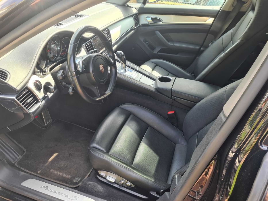 Porsche panamera S hybrid