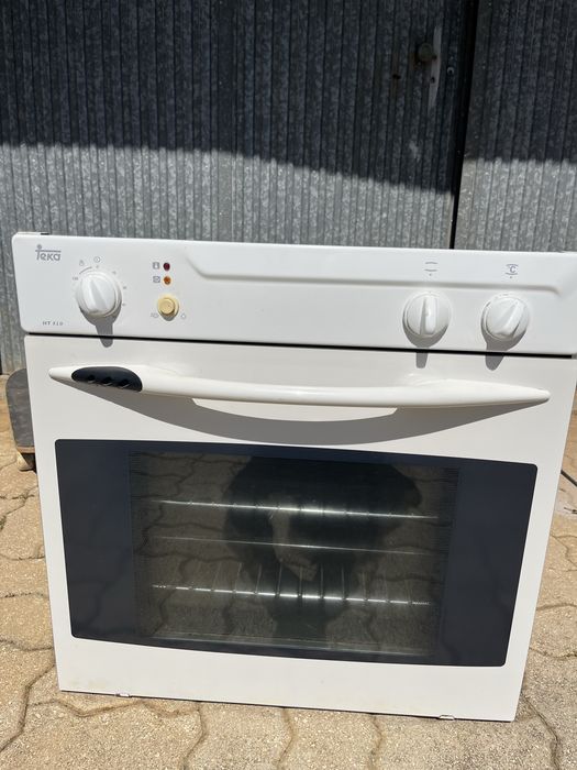 Forno de marca Teka