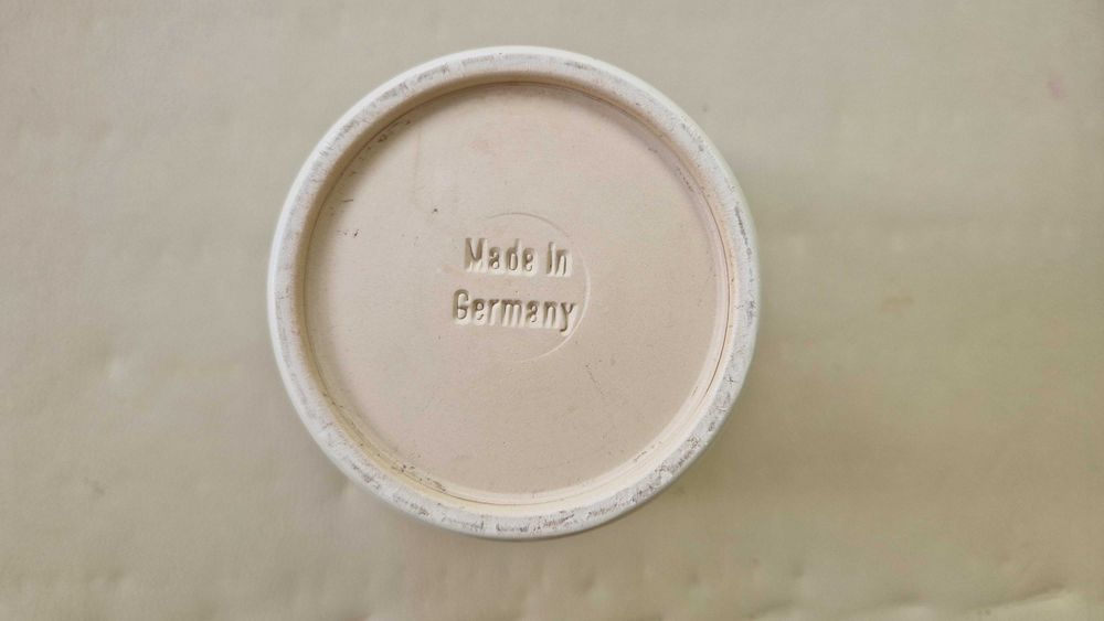 Vaso beje de louça, made in Germany