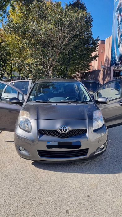 Toyota Yaris 2010 diesel em Ótimo estado — photo 5