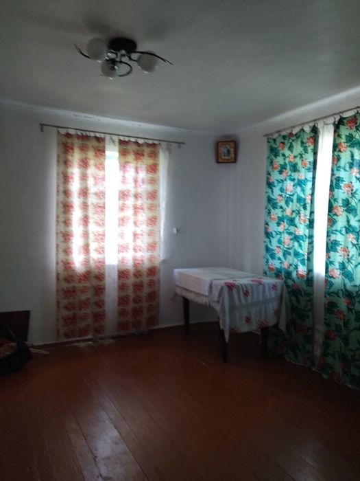 Будинок в селі Кураш