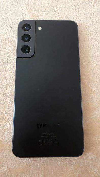 Samsung Galaxy S22+ (plus etui)