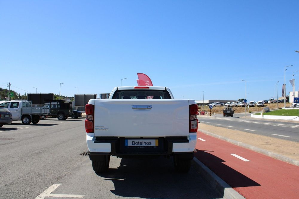 Isuzu D-Max
