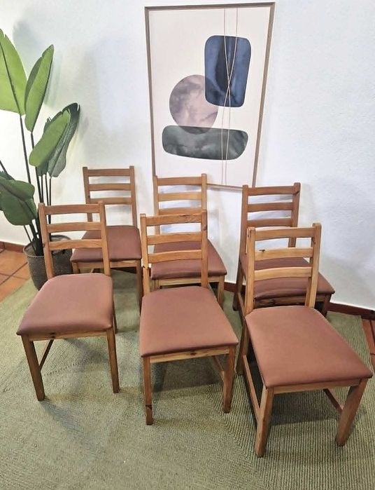 Cadeiras / Poltrona / Sala / Cozinha / Madeira Maciça
