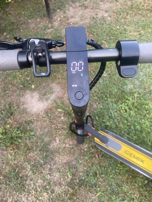 Електросамокат gemix gm6
