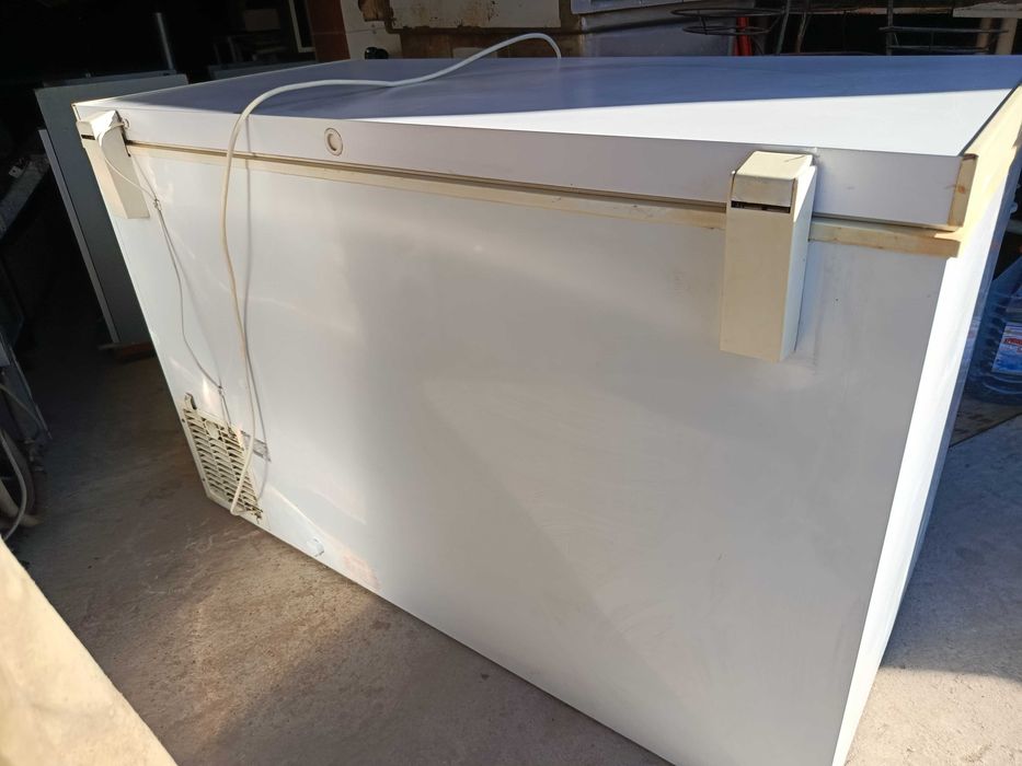 продам морозильную камеру