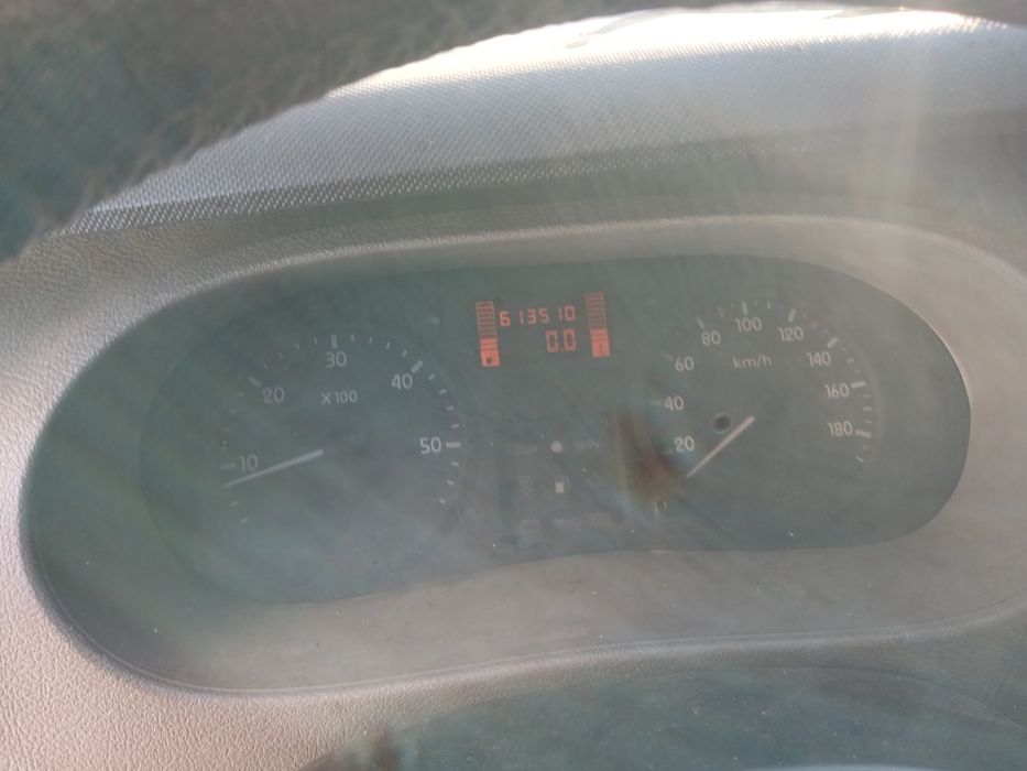 Продається Mascott 2006 р. готовий до роботи.