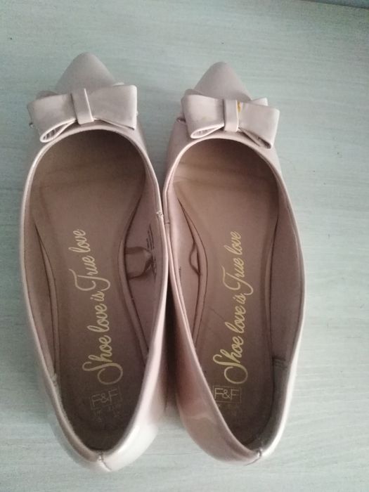 Baleriny w kolorze nude