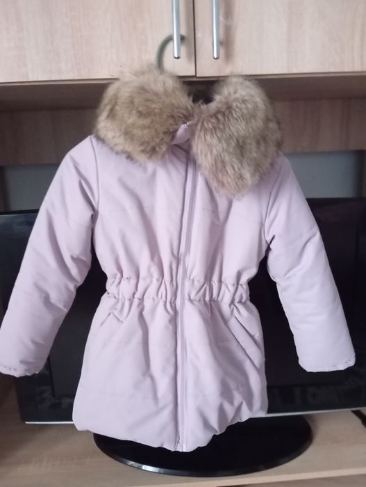 Зимова дитяча куртка з хутром