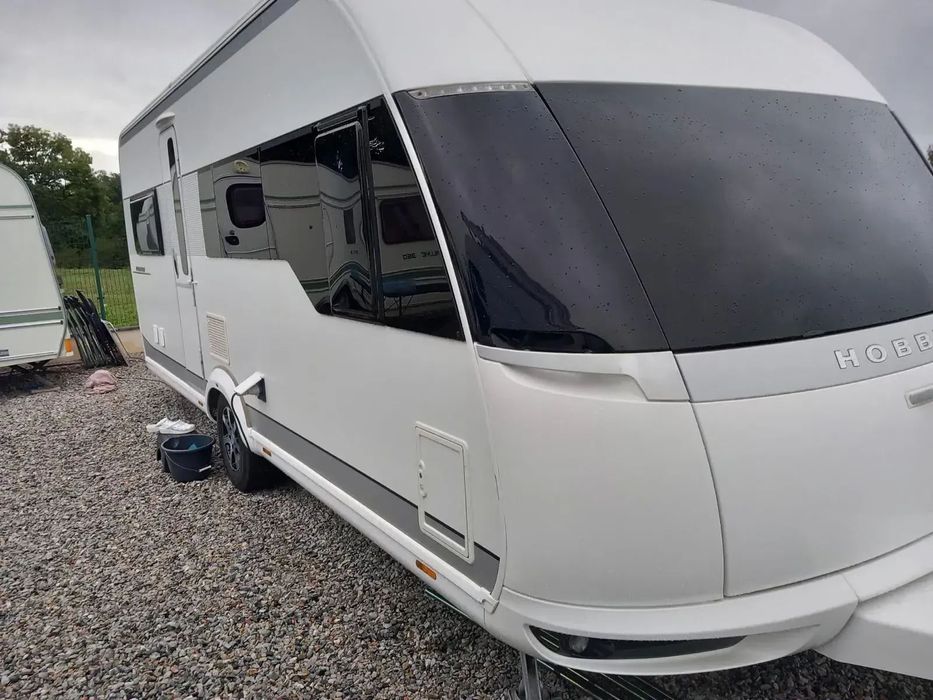 Hobby PREMIUM 560 CFE  HOBBY PREMIUM 560 CFE stan idealny