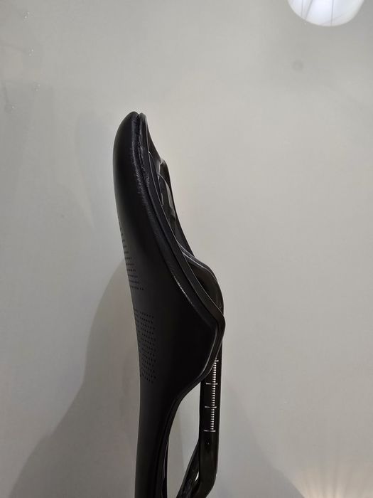 Vendo selim selle italia slr boost kit carbon
Selim Selle Italia SLR