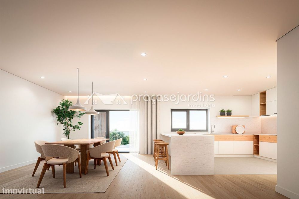 T2 Novo com Terraço de 80 m², Vista Castelo e Excelente Exposição S...