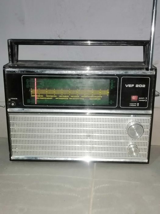 Продам радоприймач ссср VEF 202