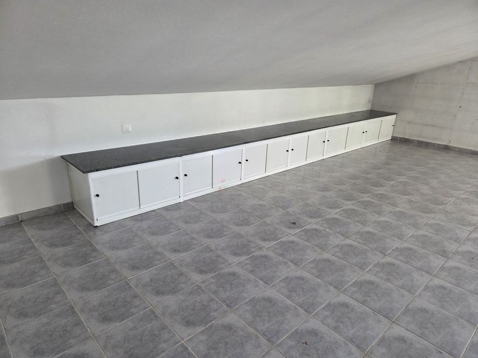 Móvel sala ou sótão