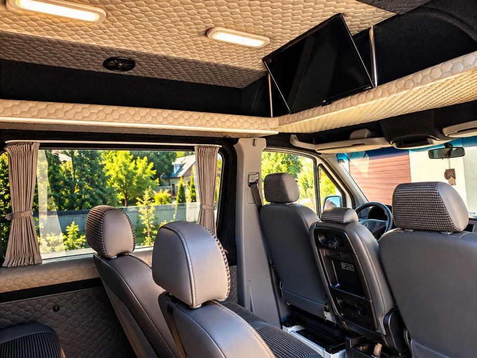 Mercedes Benz Sprinter
