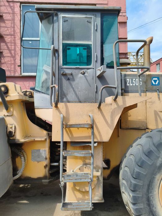 Фронтальний навантажувач ZL 50G 2006р. Без документів.