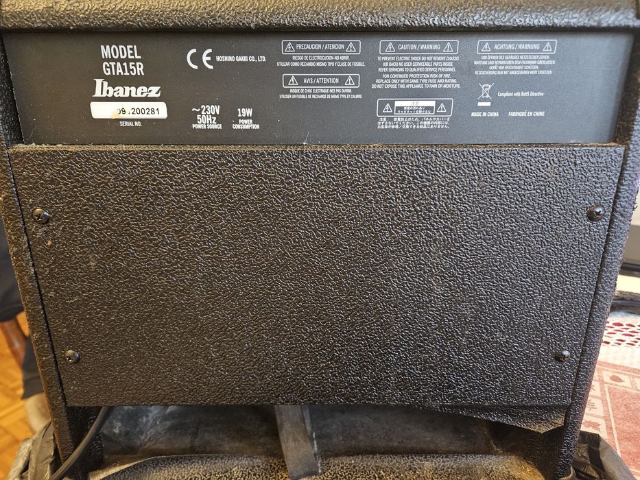 wzmacniacz gitarowy Ibanez GTA15R.
