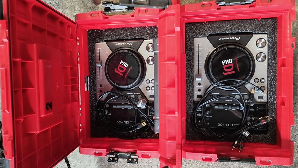 2x Pioneer CDJ 400 + Behringer DJX900 USB